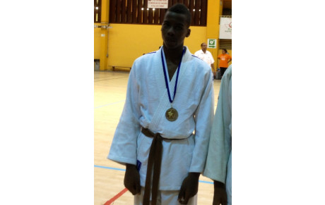John Daniel continu sur sa lancée