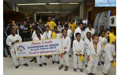 LE TITRE DE CHAMPIONNE DU MONDE FETER AVEC FASTE