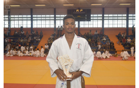 SHAYANN BERTIN FUTUR CEINTURE NOIRE